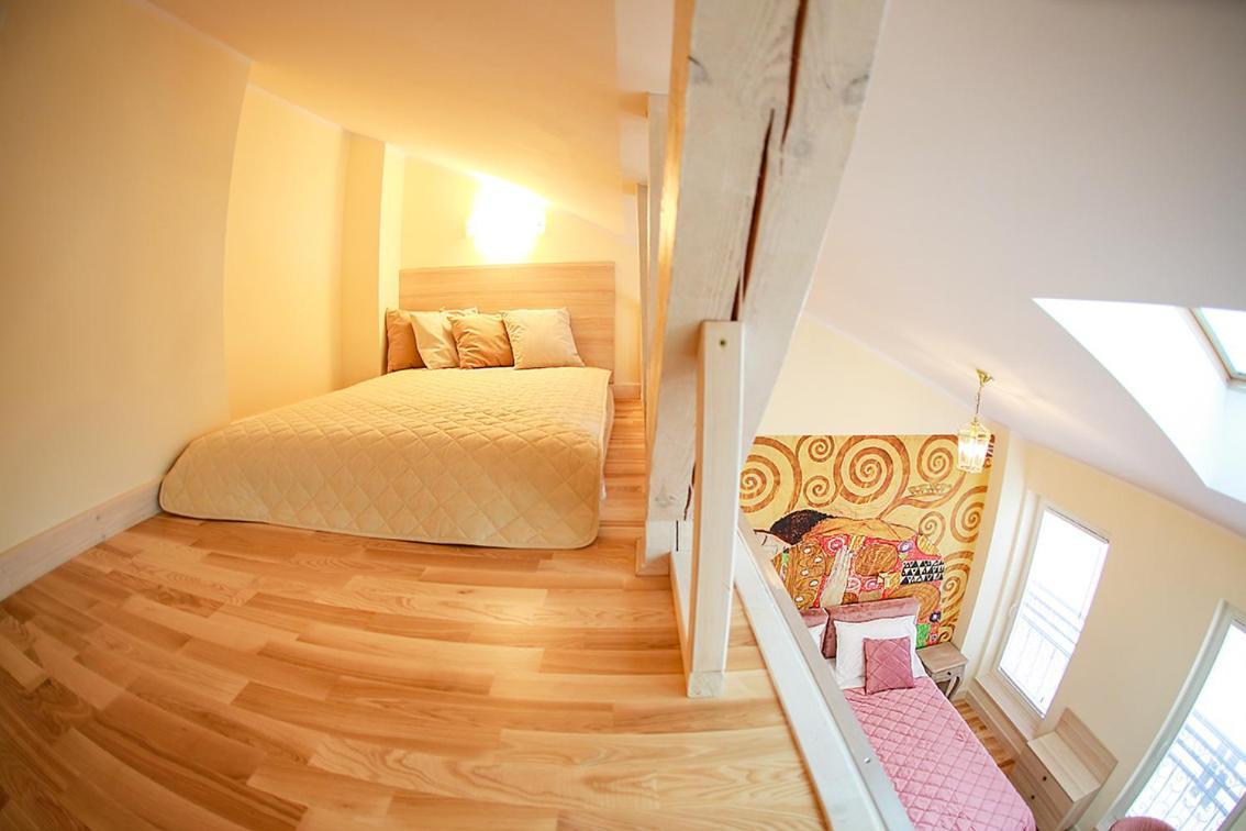 Appartement Main Square Platan Loft Collection